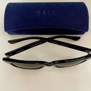 NEW Salt polarized sunglasses with Black frames
